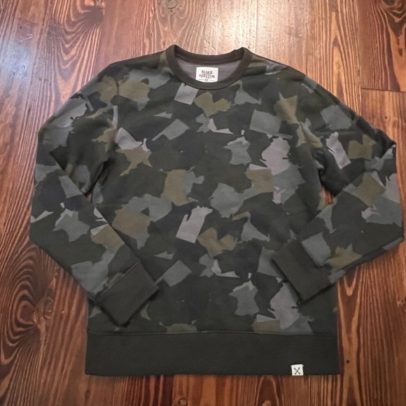 BLAKE SHELTON X Lands End Camo Sweatshirt UNISEX SOFT NWOT - Picture 6 of 8